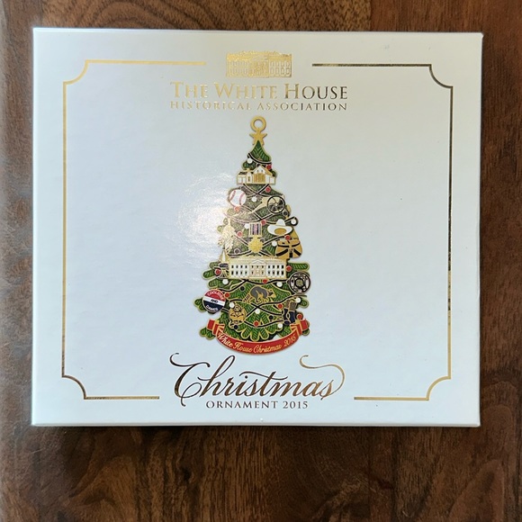 Official White House Gold ornament new in box - Picture 1 of 5